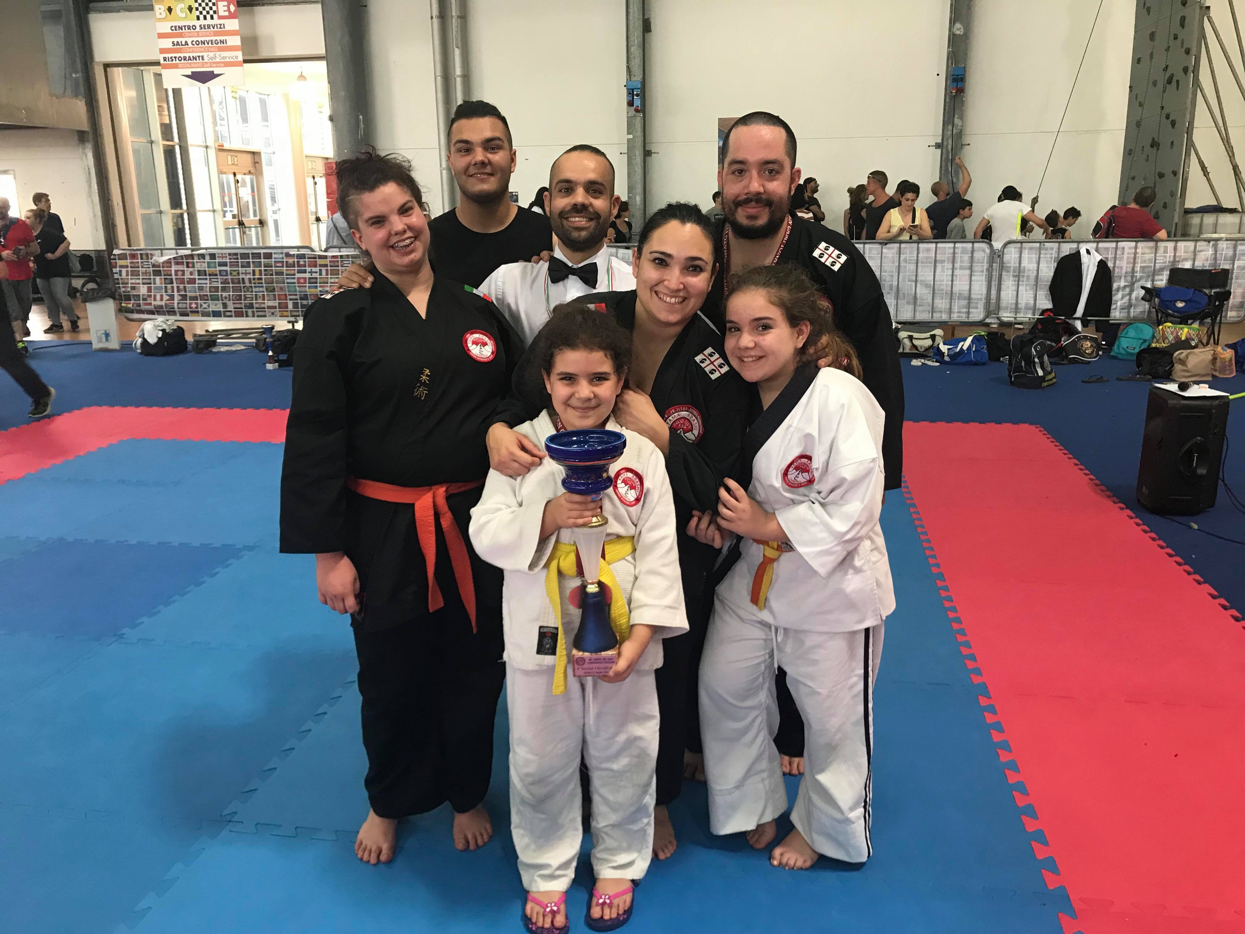 Campionati Ju Jitsu, pioggia di medaglie per gli atleti della Yama Arashi Dojo di Carbonia