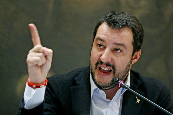 Salvini furioso: “Incazzato nero, Italia ancora in mano a poteri forti. Spazzeremo via i signori dello Spread”