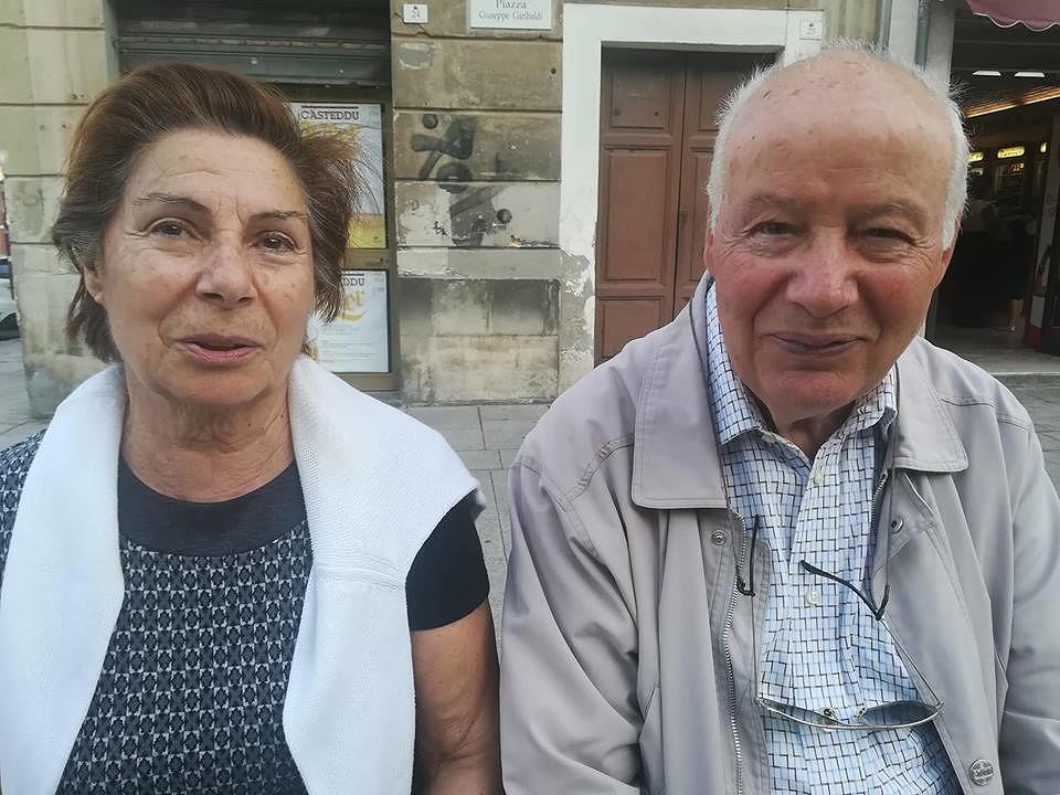 “Cagliari sicura? Macchè, ci hanno svaligiato l’auto sotto casa in via Pais”