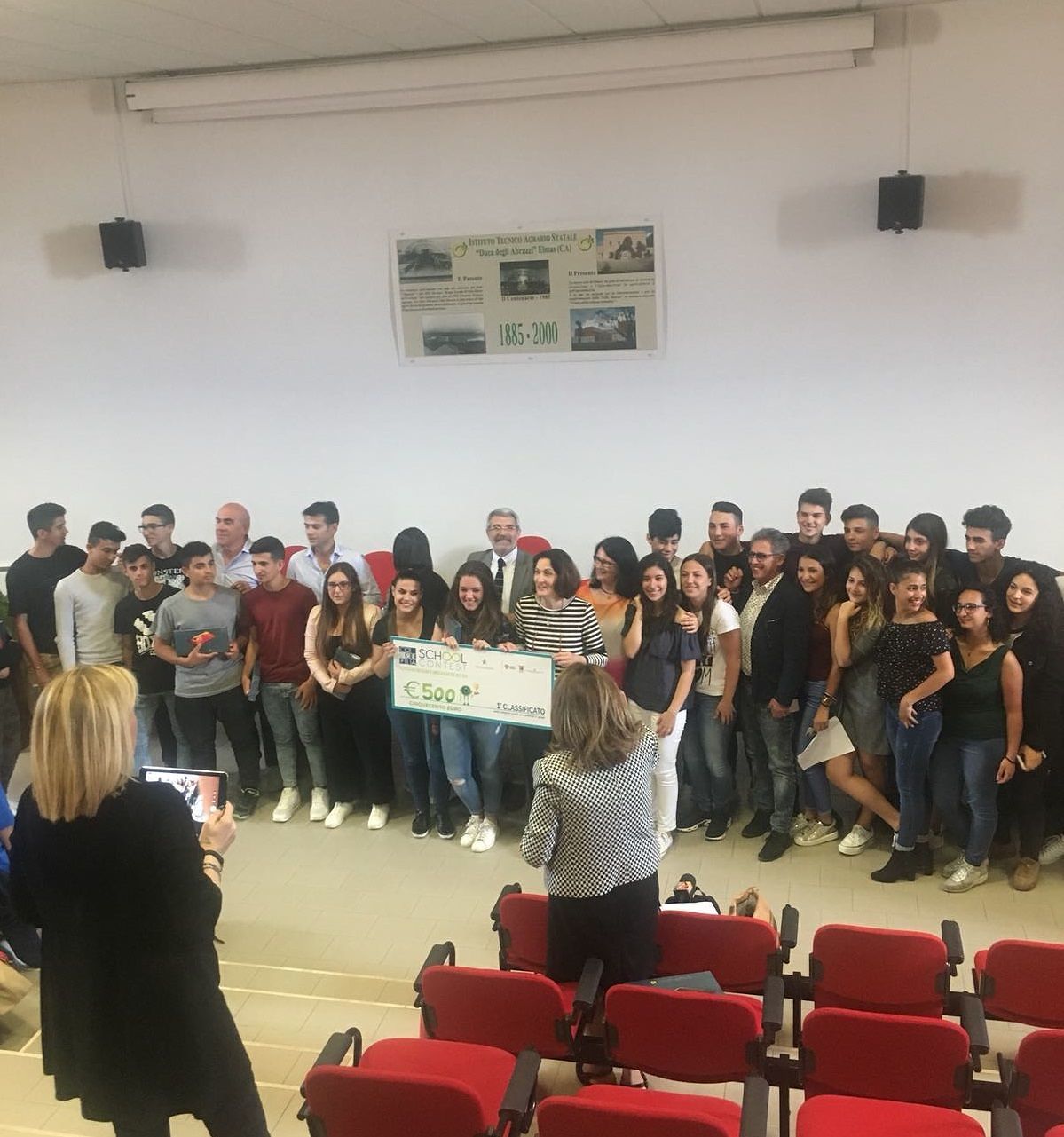 Riciclo plastica, i ragazzi virtuosi premiati delle scuole di Elmas, Sant’Antioco e Calasetta
