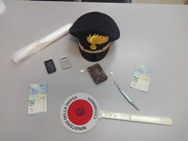 Selargius, giovane in trappola per spaccio con hashish e cocaina: preso dai carabinieri
