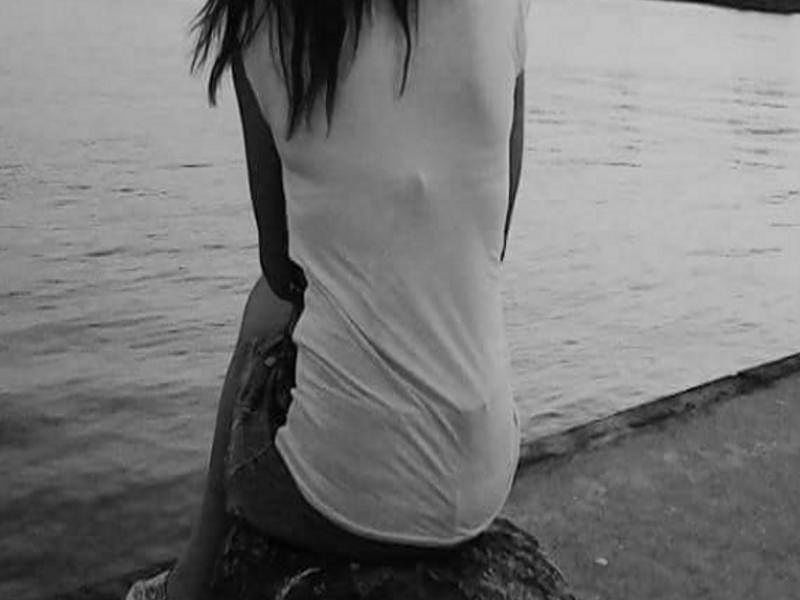 “Io, Laura, fuggita da un marito aggressivo per difendere le mie 3 bambine”