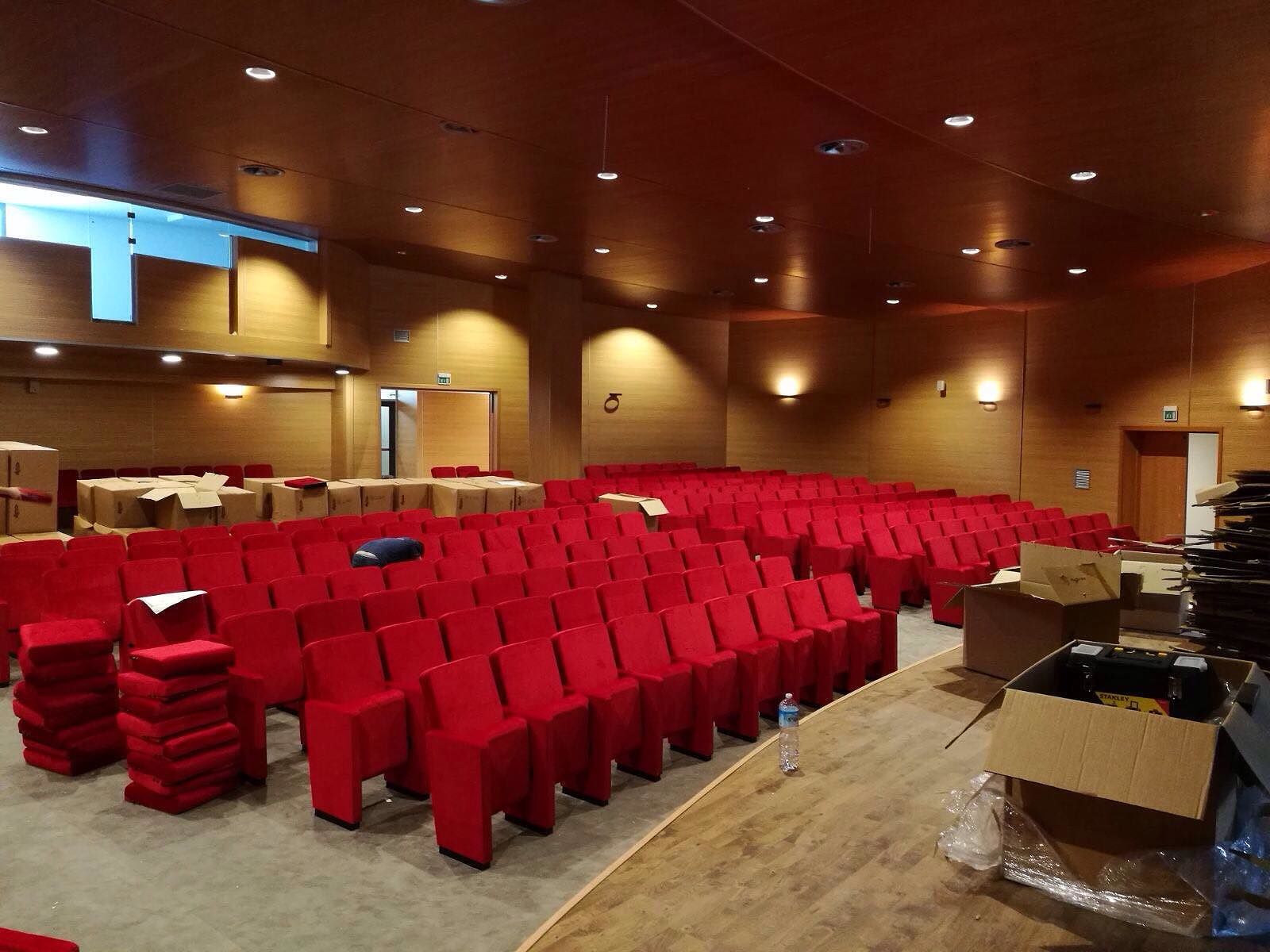 Assemini, ecco il nuovo auditorium climatizzato : tre milioni per rifare il trucco alle ex scuole Pintus