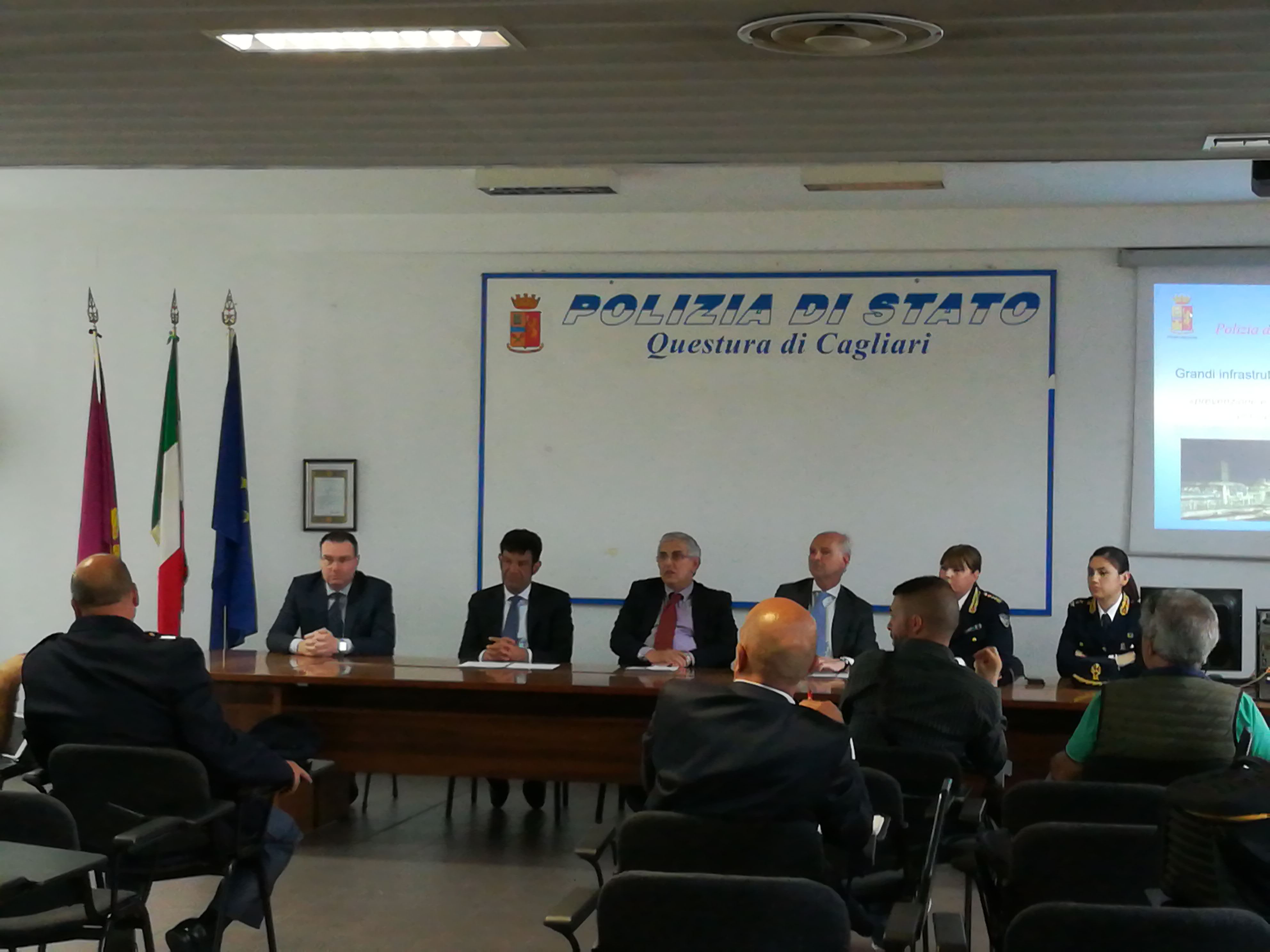 Crimini informatici, firmato un protocollo tra Polizia di Stato e Saras S.p.A.