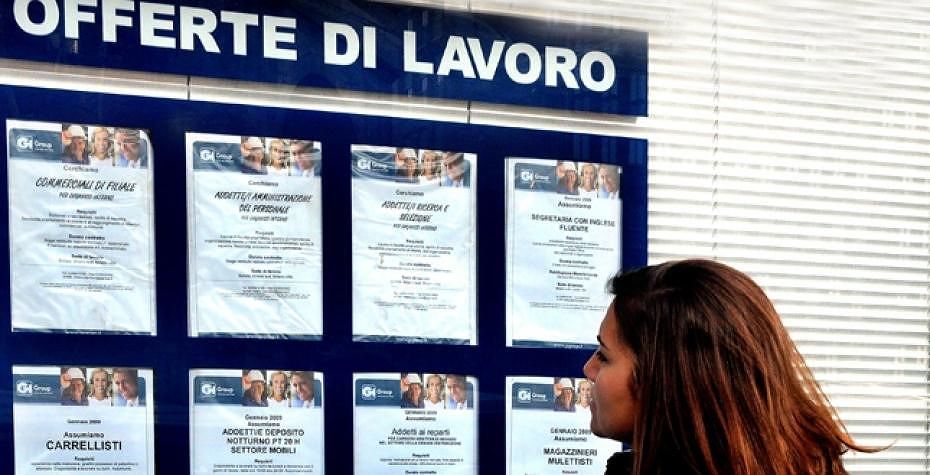 Tirocini, il via tra 7 giorni. Presto bando per “giovani” sardi fino a 35 anni