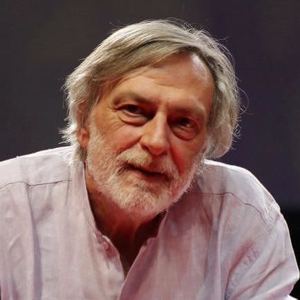 Salvini blocca i porti ai migranti, Gino Strada: “Basta con ministri razzisti o sbirri alla guida dell’Italia”