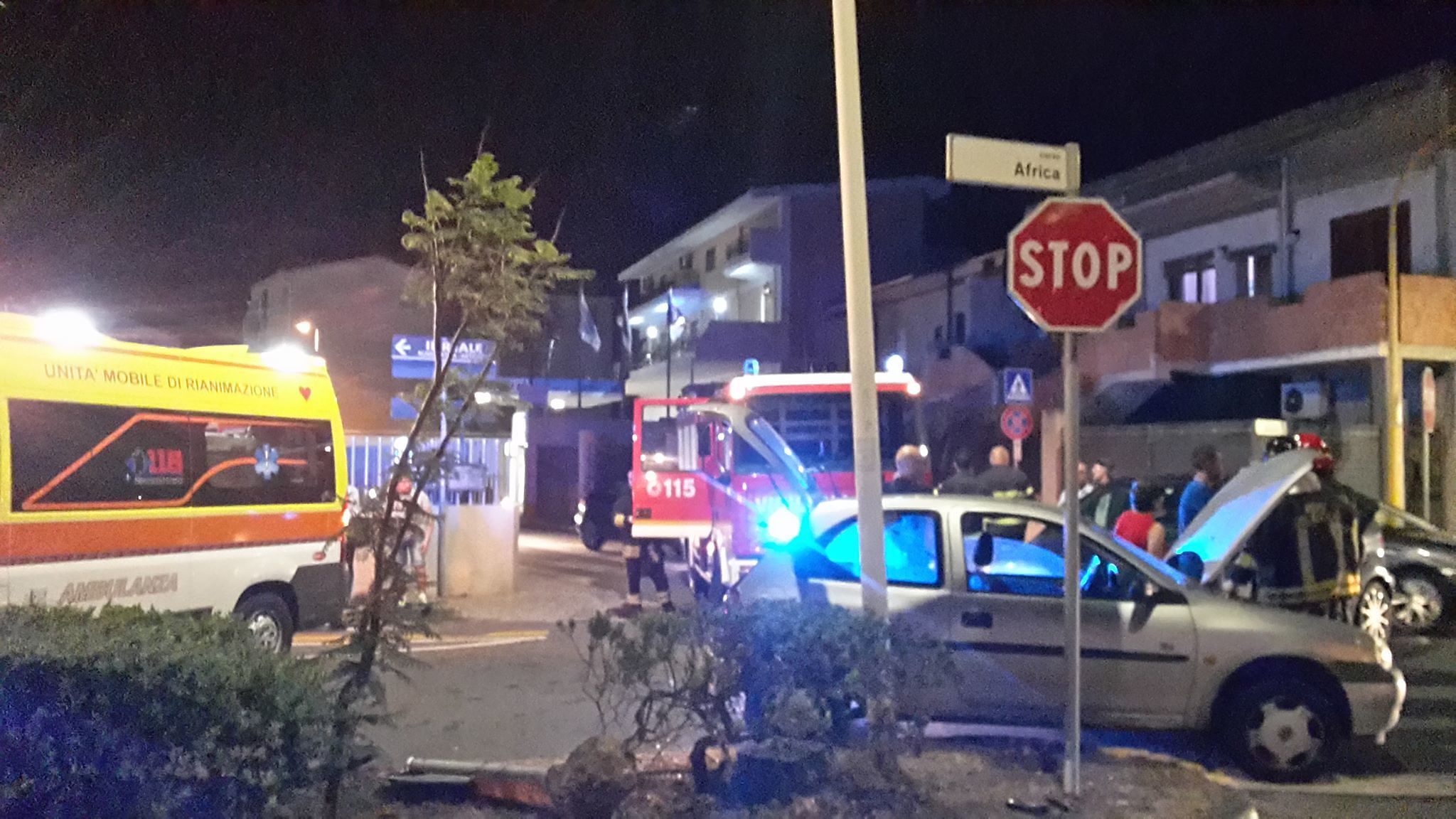 Assemini, brutto incidente nella notte in Corso Africa: coinvolto anche un politico