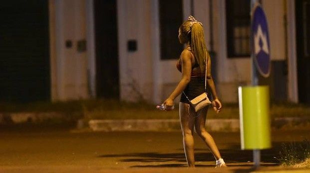“Grave denuncia della Caritas a Cagliari: il 90 per cento delle nigeriane indotte a prostituirsi dopo gli sbarchi”