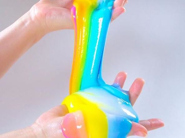 La gelatina Slime per bambini a rischio salute: scatta il ritiro dal commercio