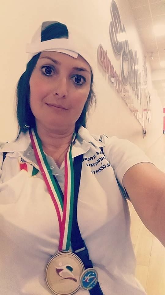 Il grande cuore di Daniela Medda, medaglia d’oro nel bowling agli europei per trapiantati