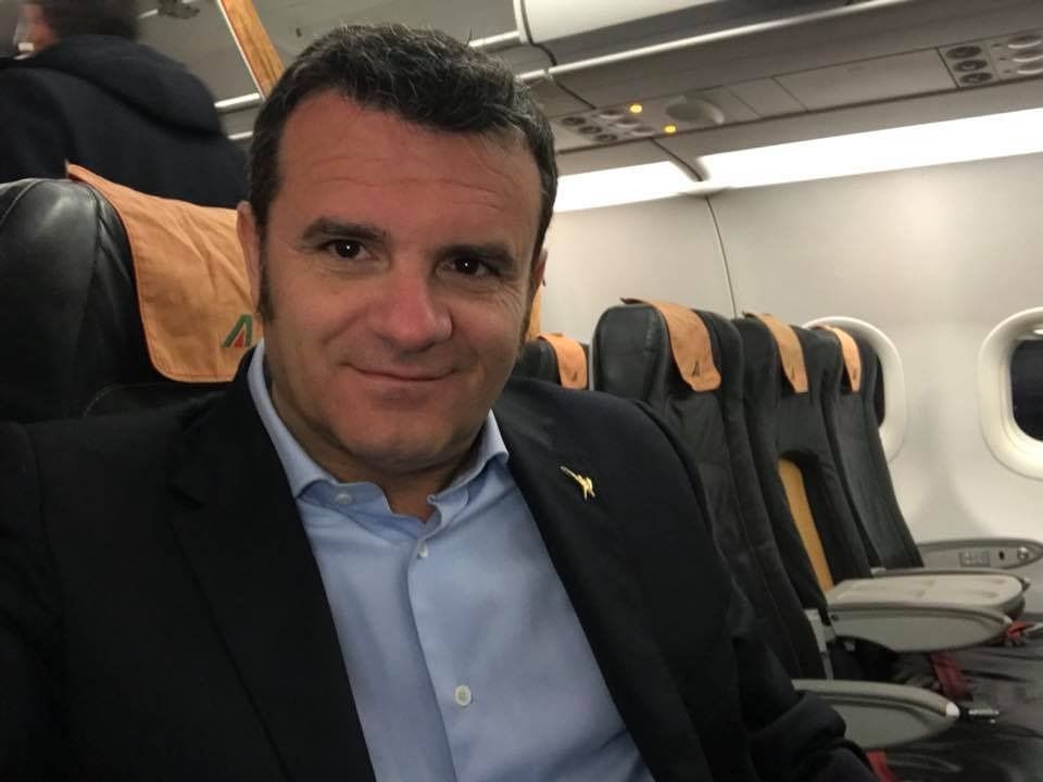 Il ministro della Lega Centinaio ad Assemini: “Qui avete buon cibo, mica wurstel e crauti”