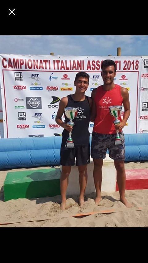 Beach tennis, trionfo per gli atleti sardi: tripletta per Riccardo Manenti e Andrea Reginato