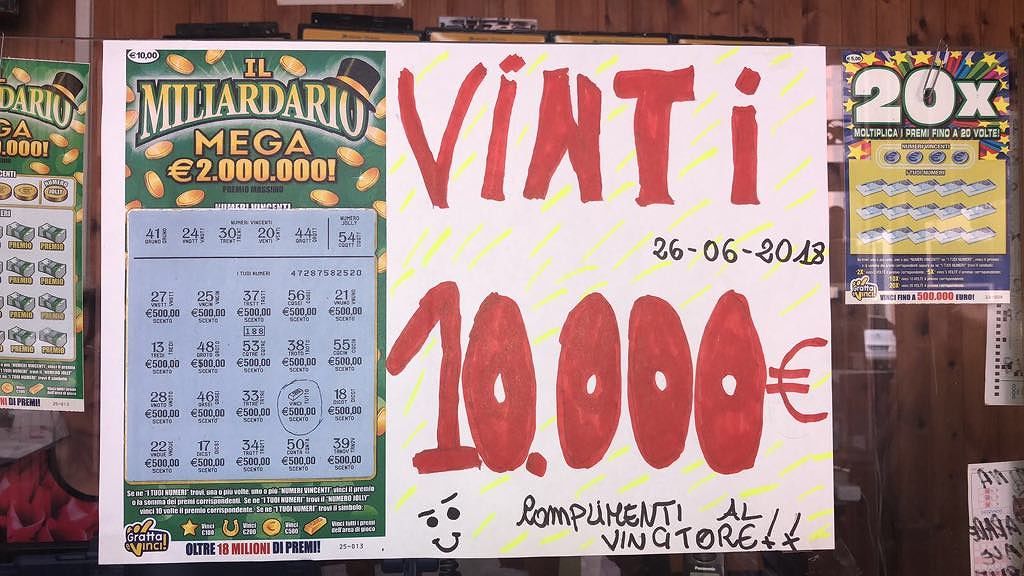 Cagliari, vinti diecimila euro al Mega Miliardario in via Basilicata