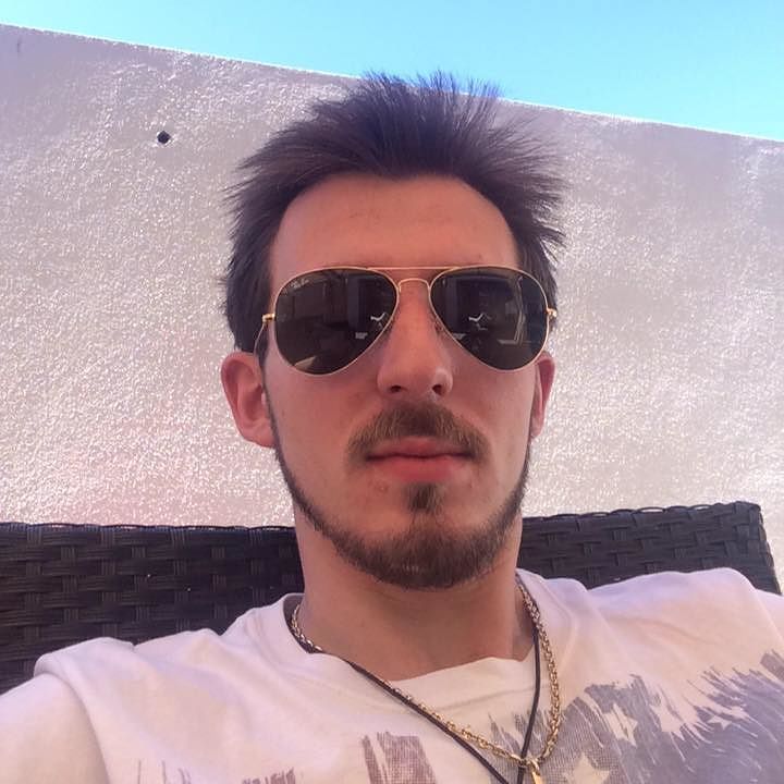 Addio ad Alberto Piseddu, le lacrime di Sanluri: “Ciao Pise, sei stato il migliore”