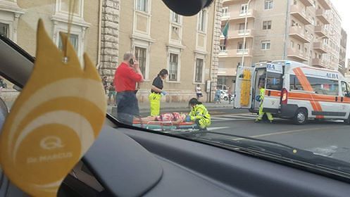 Cagliari, incidente in via Sonnino: anziana travolta da un’auto sulle strisce