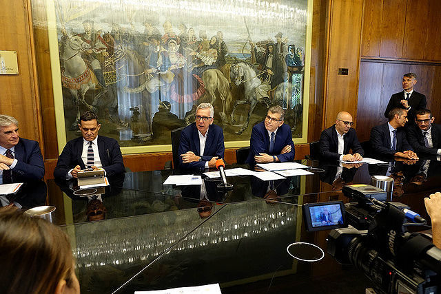 Una Sardegna interamente ciclabile: il piano della Regione per girare l’Isola su due ruote