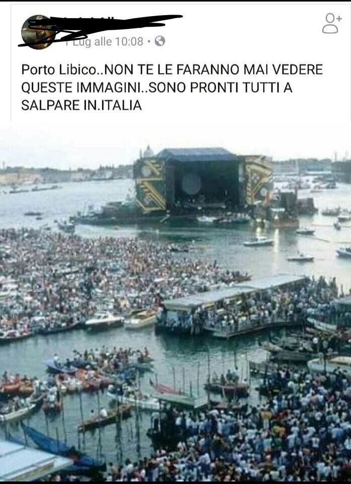 La foto bufala del porto libico pieno di migranti: ma è un vecchio concerto dei Pink Floyd