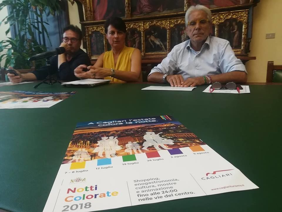 A Cagliari le Notti Colorate, non solo shopping: spiccano Sant’Efisio e Suzanne Vega