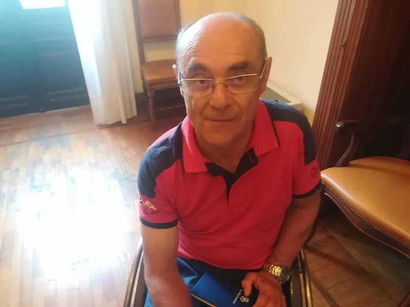 La rabbia di Carmelo, disabile 60enne: “Andare al Poetto? E dove parcheggio?”