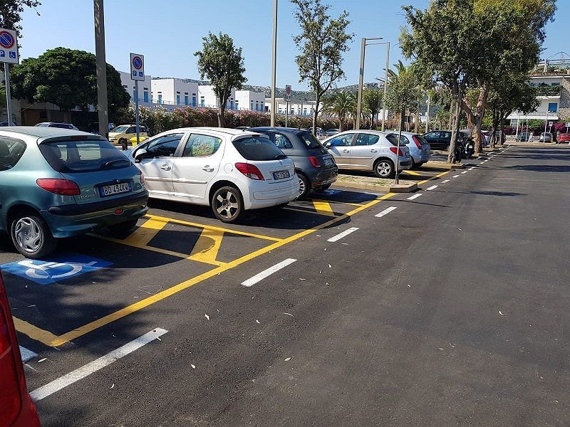 Cagliari, parcheggi per disabili al Poetto: “Li abbiamo raddoppiati”