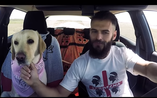 La Sardegna contro l’abbandono degli animali: ecco il bellissimo spot