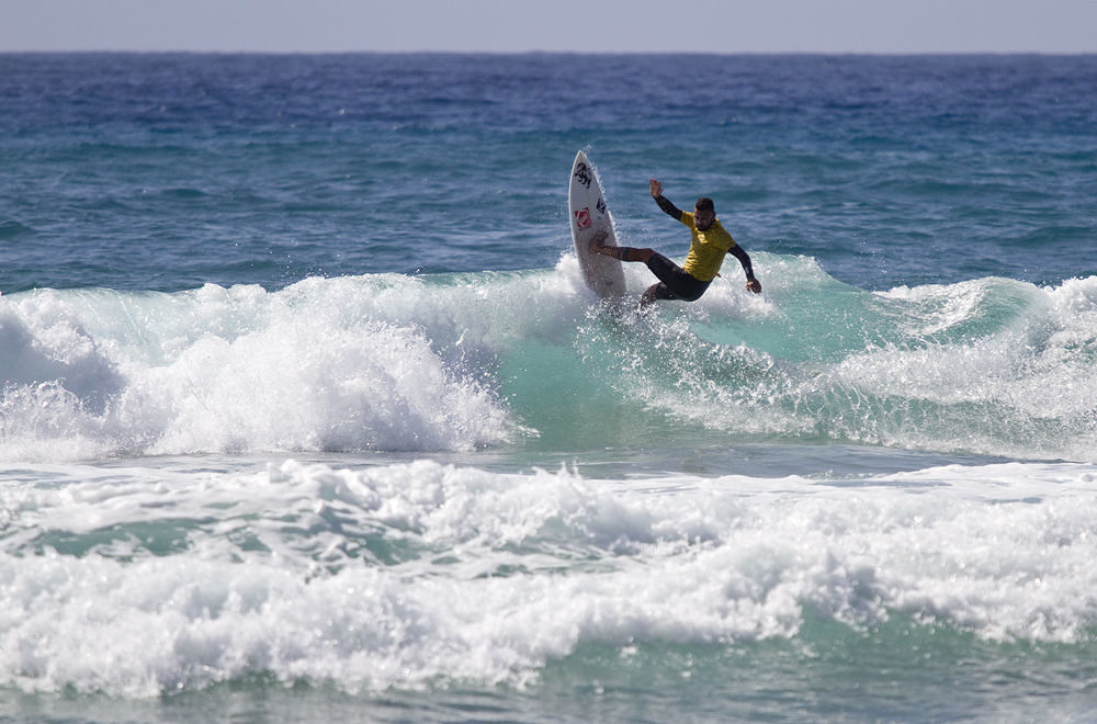 I campioni delle onde in gara a Buggerru per il Didobeach Surf Contest