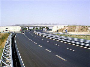 Cossoine, traffico in tilt per un incidente sulla 131 direzione Cagliari