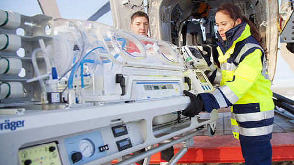 Sardegna, trasporto d’emergenza per mamme e bebè: ecco le nuove ambulanze