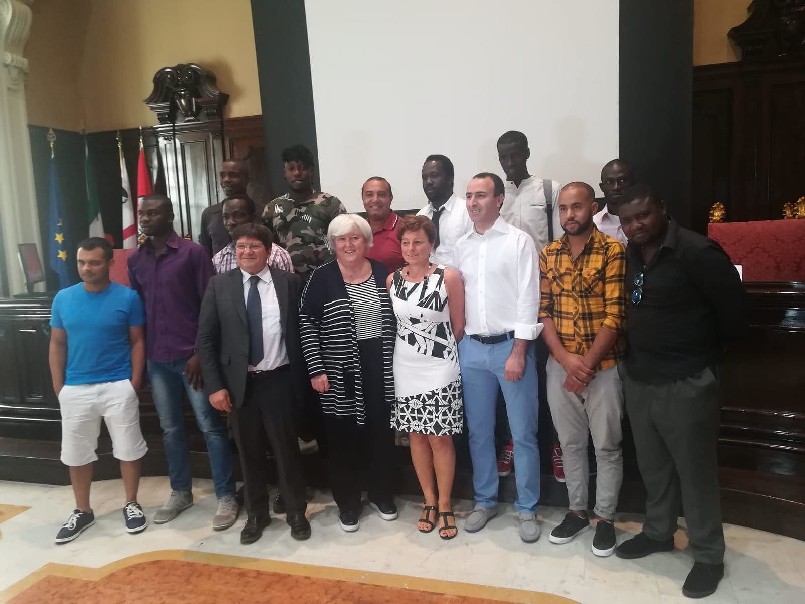 Cagliari, 12 rifugiati arrivano all’Università: “Una grande occasione di integrazione”