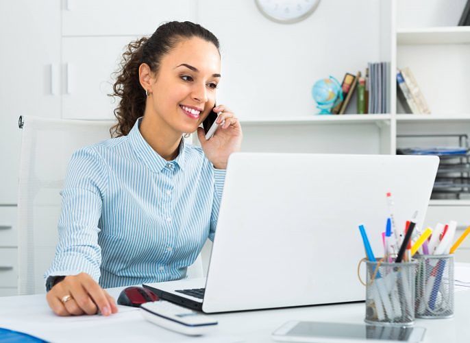 Cercasi segretaria, tirocinio a Sestu: “Più generoso di quello offerto dalla Regione”