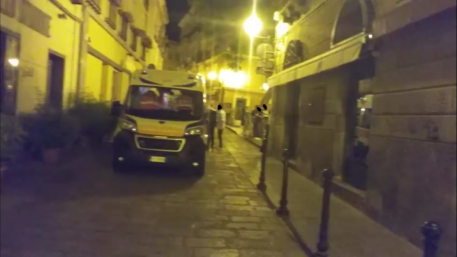 Cagliari, giovani ubriachi e risse alla Marina: “Colpa dei market che vendono alcolici a ogni ora”