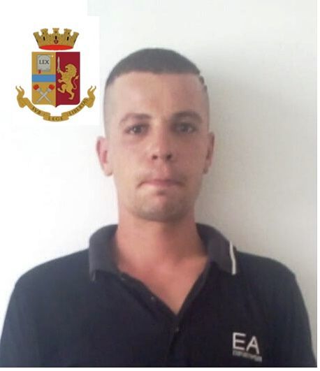 Cagliari, ruba uno scooter ma viene intercettato dalla polizia