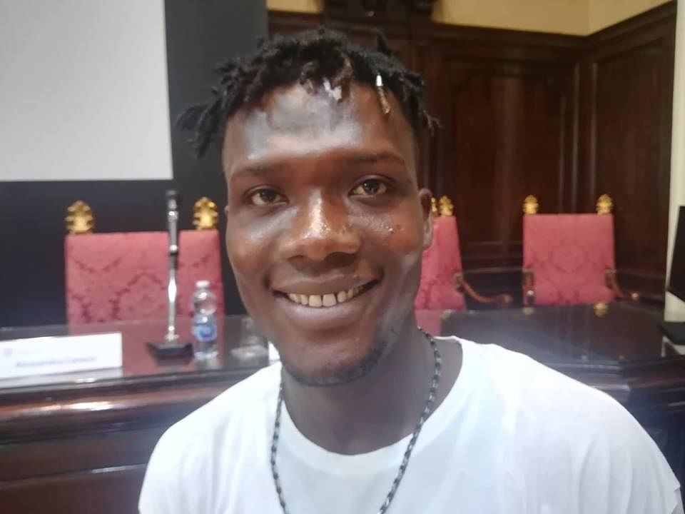 “Nel Niger c’è Boko Haram, sono scappato a Cagliari: una città bellissima, voglio stare qui per sempre”