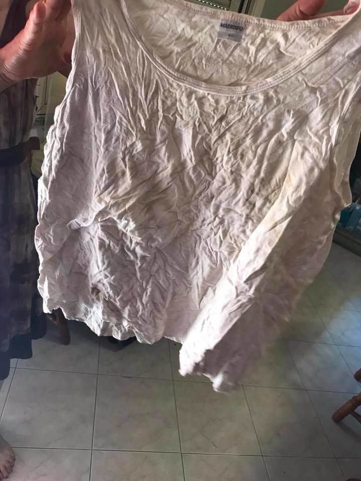 Cagliari, lo scandalo della solidarietà: “Mutande sporche e bucate donate ai poveri”