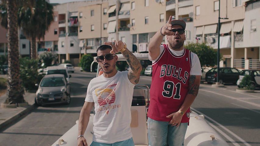 Cagliari, il grande ritorno degli Alterego: ecco NocheDeTraveSuga, attacco alla movida casteddaia