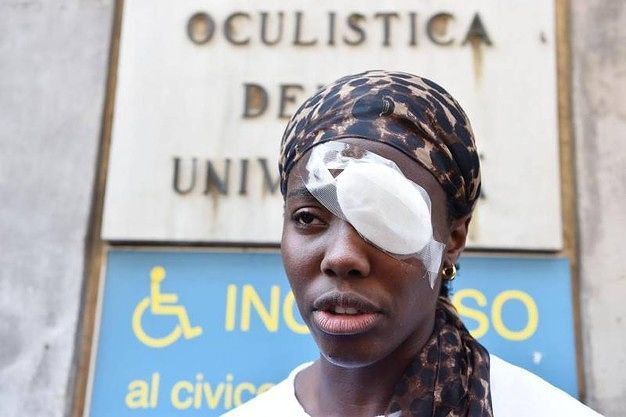 Uova in faccia a Daisy, trovati gli aggressori: “Era solo goliardia”
