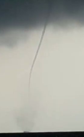 Spettacolare tromba marina a San Teodoro: il video è virale