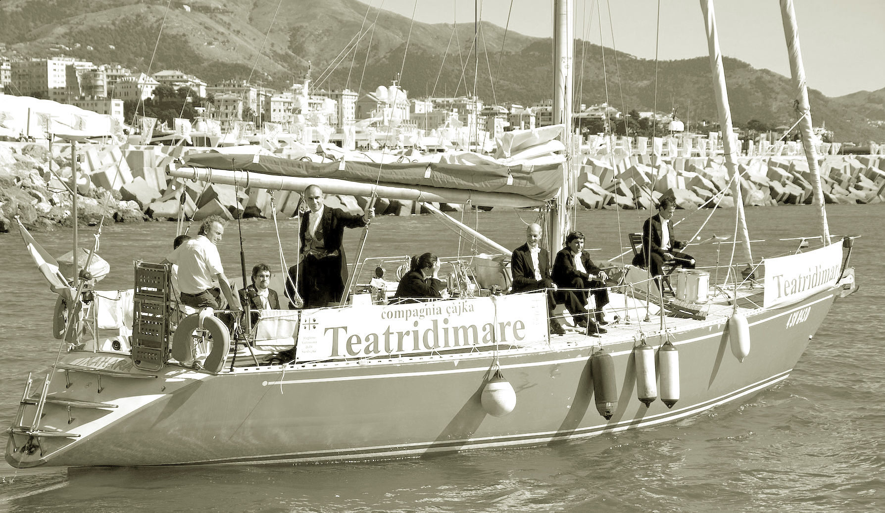 18 anni di Teatridimare, un viaggio lungo oltre 30 miglia