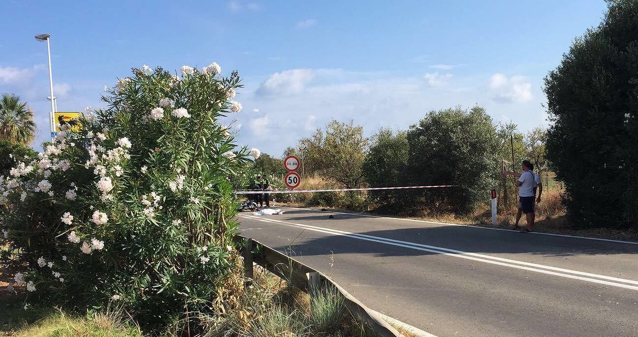 Pula, auto contro moto sulla Statale 195: perde la vita un ragazzo di 32 anni