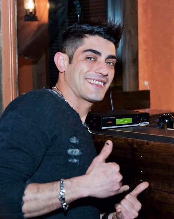 Villa San Pietro e Pula in lutto per Christian, addio al barista che amava la musica
