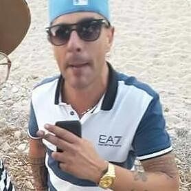 Antonio Masala, addio a un grande tatuatore: un volo di cento metri con la moto, poi lo schianto a Monserrato