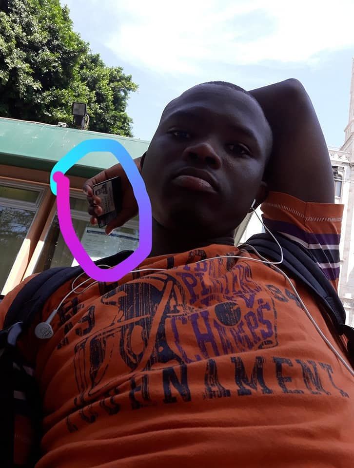 Mohamed, il giovane migrante trova una carta di credito a Cagliari e la restituisce al proprietario