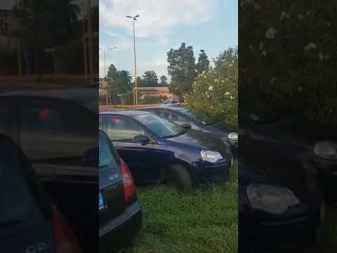 “Parcheggiatori sardi abusivi scatenati fuori dalla Sardegna Arena, tutti hanno visto ma nessuno è intervenuto”