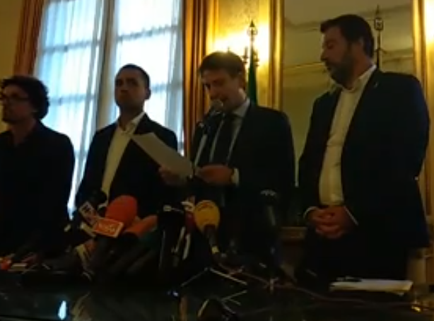 Crollo ponte Morandi a Genova, Conte: “Revocheremo concessione ad Autostrade”