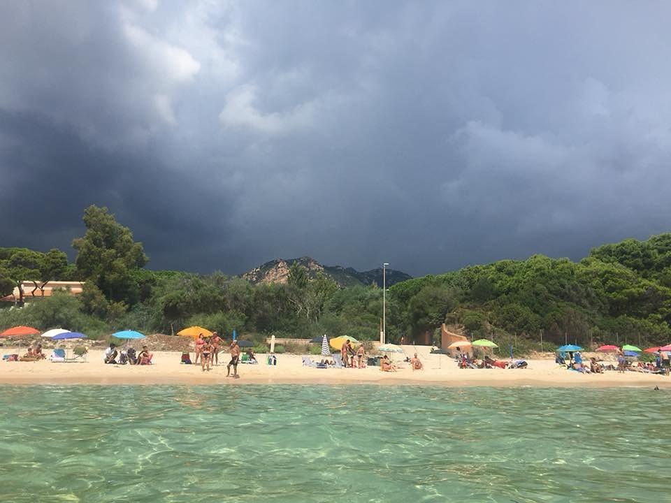 Santa Margherita, un temporale al giorno: “Vacanze rovinate per tanti turisti in Sardegna”