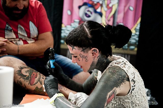 Quartu, oltre 100 tatuatori da tutto il mondo: via alla Tattoo Convention