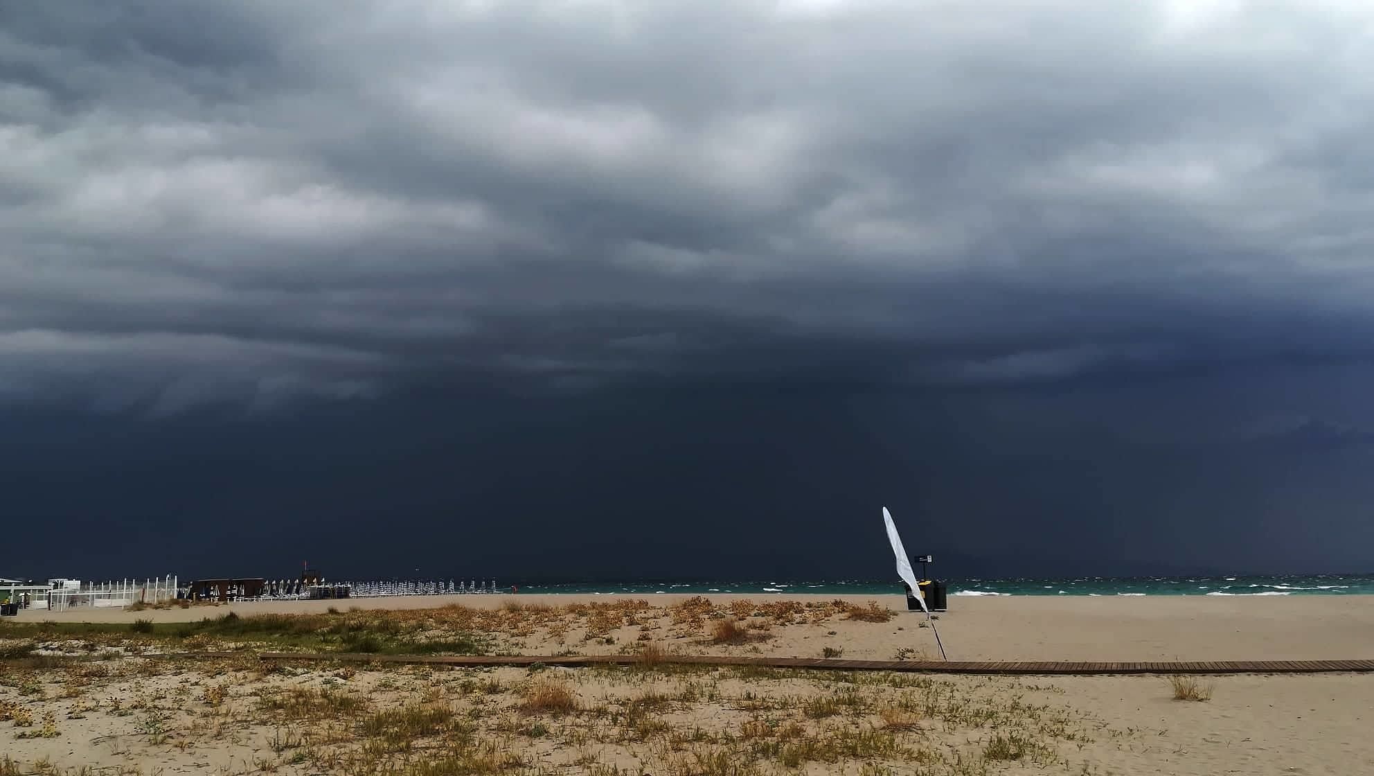 Nuova tempesta in arrivo a Cagliari? Forte pioggia a Quartu, allagamenti a Flumini