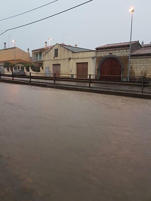 Samassi allagata, un metro d’acqua in via Cagliari: il pazzo agosto in Sardegna