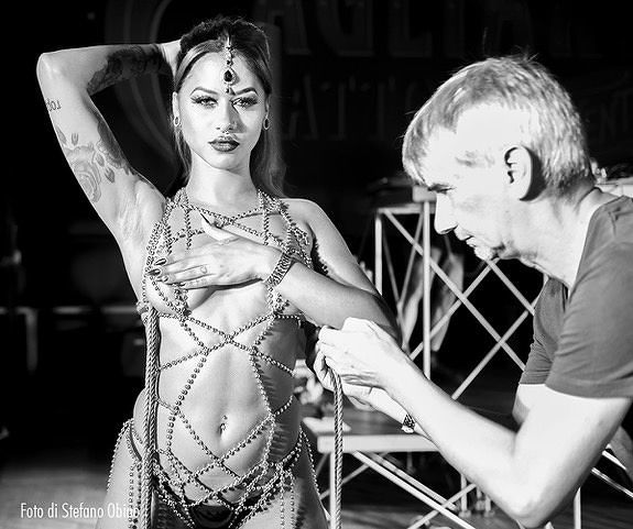 Tattoo Convention, la magia dei tatuaggi: stasera alle 20 la premiazione dei più belli