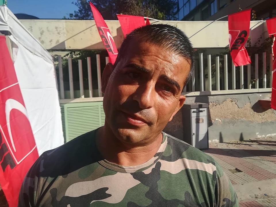 Quartu, 48enne strozzato dalla crisi: “Addio lavoro e maxi multa a mio figlio perchè vendeva frutta in strada”